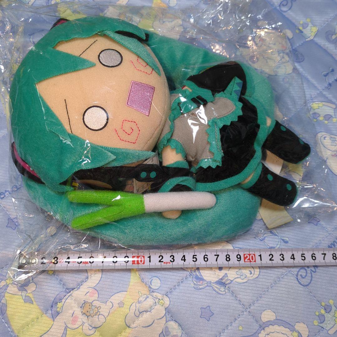 ねんどろいどぷらす 初音ミク はちゅねミク ぬいぐるみ 中古品 - メルカリ