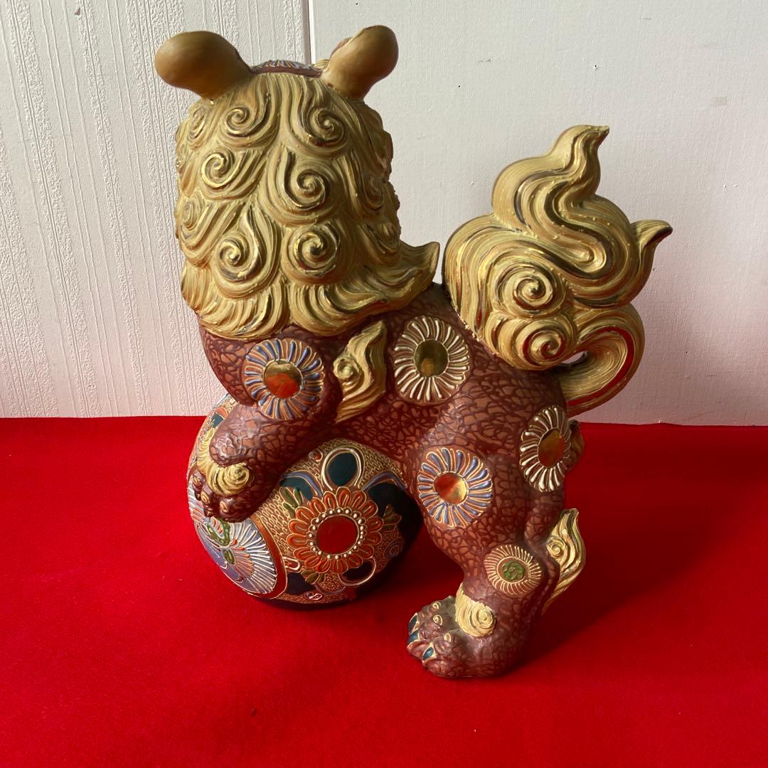 九谷焼 玉獅子 一対 レッド×ゴールド 魔除け 置物　e1158-A