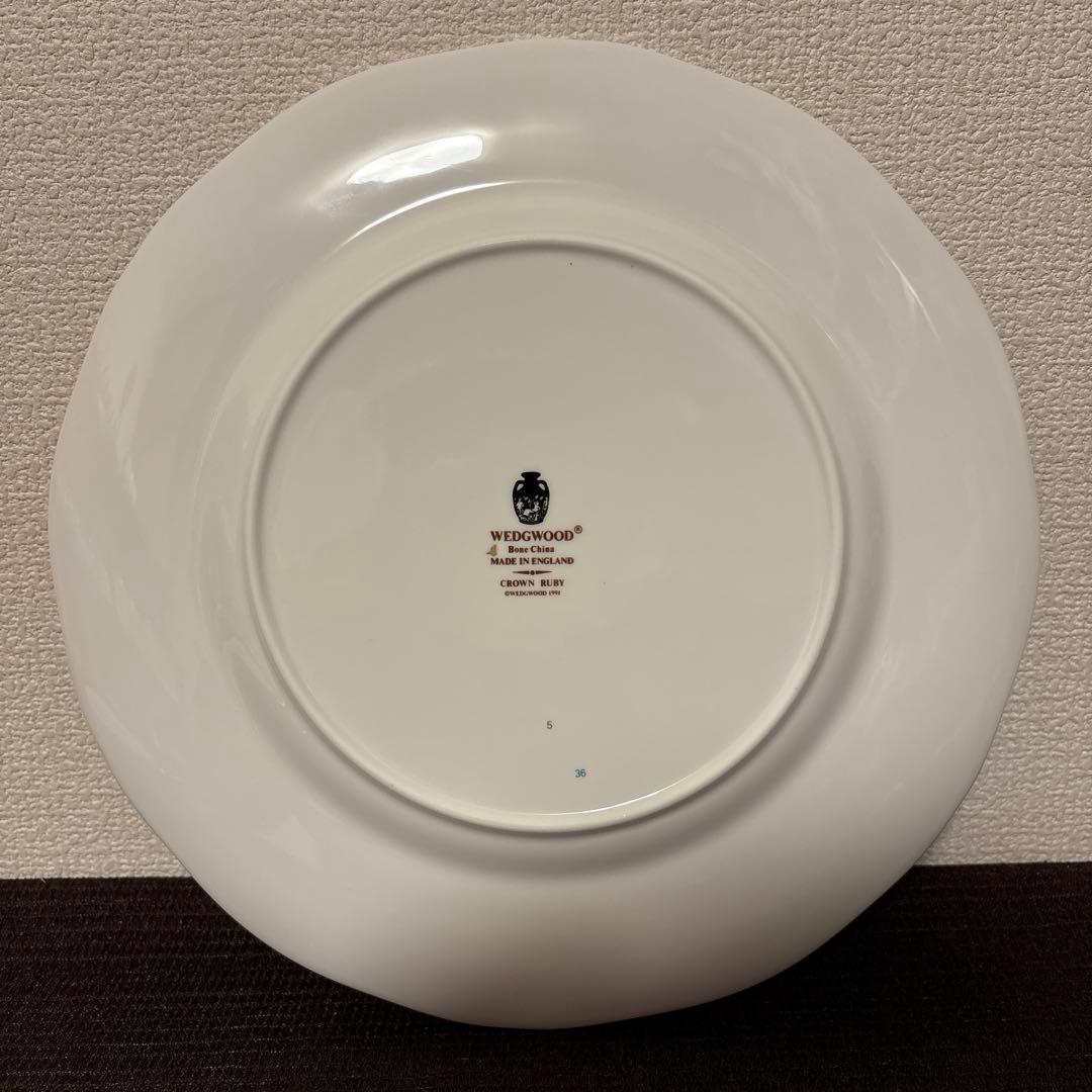 ウェッジウッド　クラウン　パウダールビー　ディナープレート　27cm