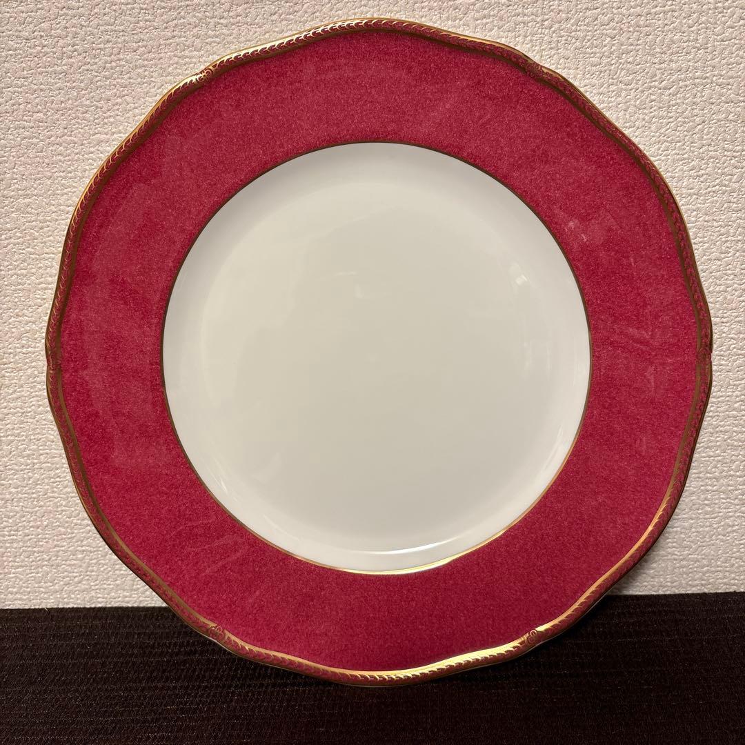 ウェッジウッド　クラウン　パウダールビー　ディナープレート　27cm