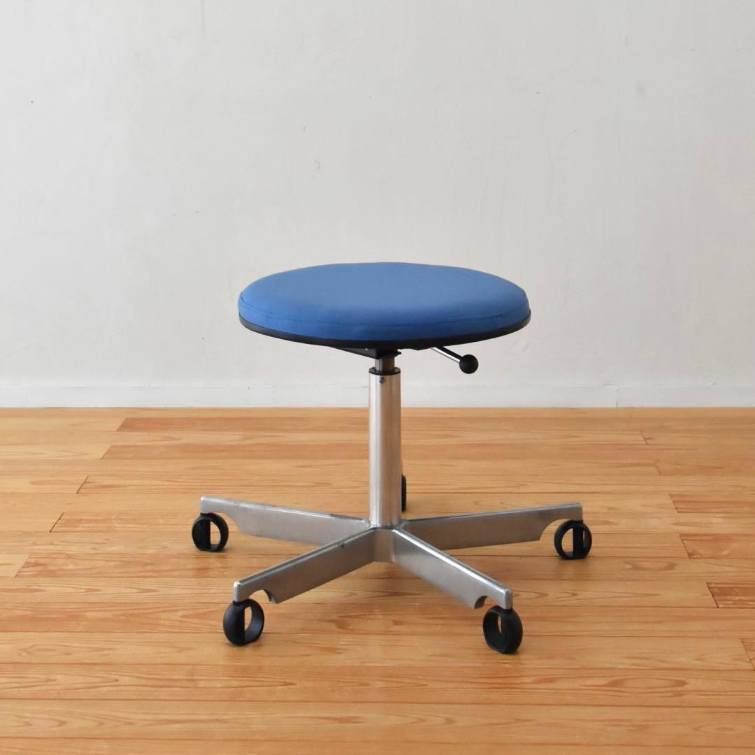 KEVI デンマーク　Fritz Hansen 昇降式　回転椅子　アルミナム
