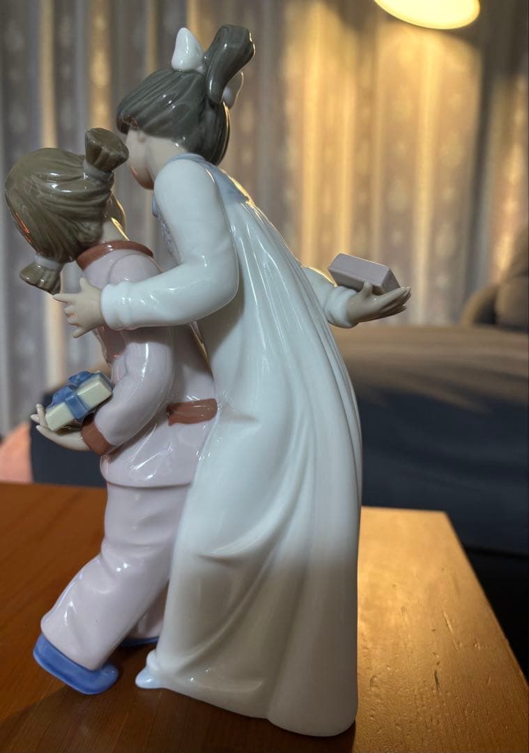 Lladró Nao リヤドロ ナオ あなたが先に フィギュリン