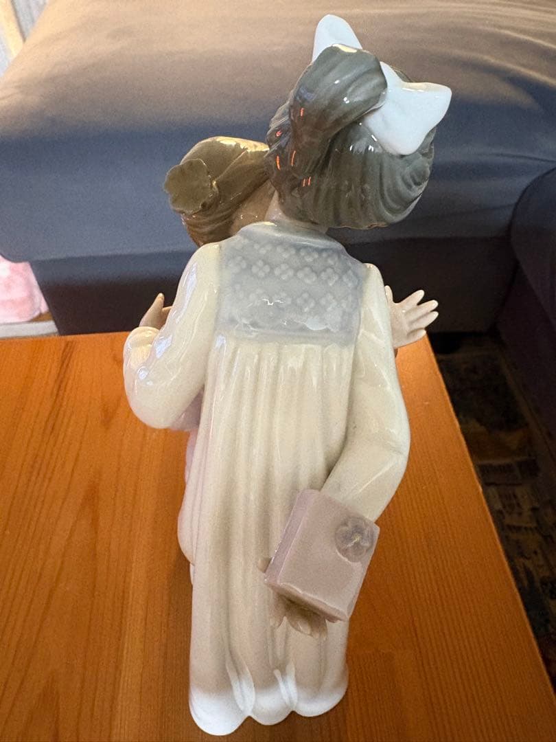 Lladró Nao リヤドロ ナオ あなたが先に フィギュリン