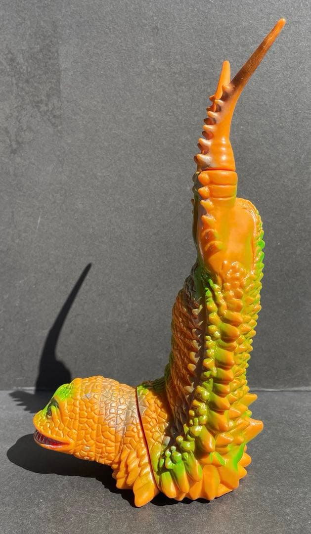 ブルマァク 帰ってきたウルトラマン ツインテール オレンジ成型 公開