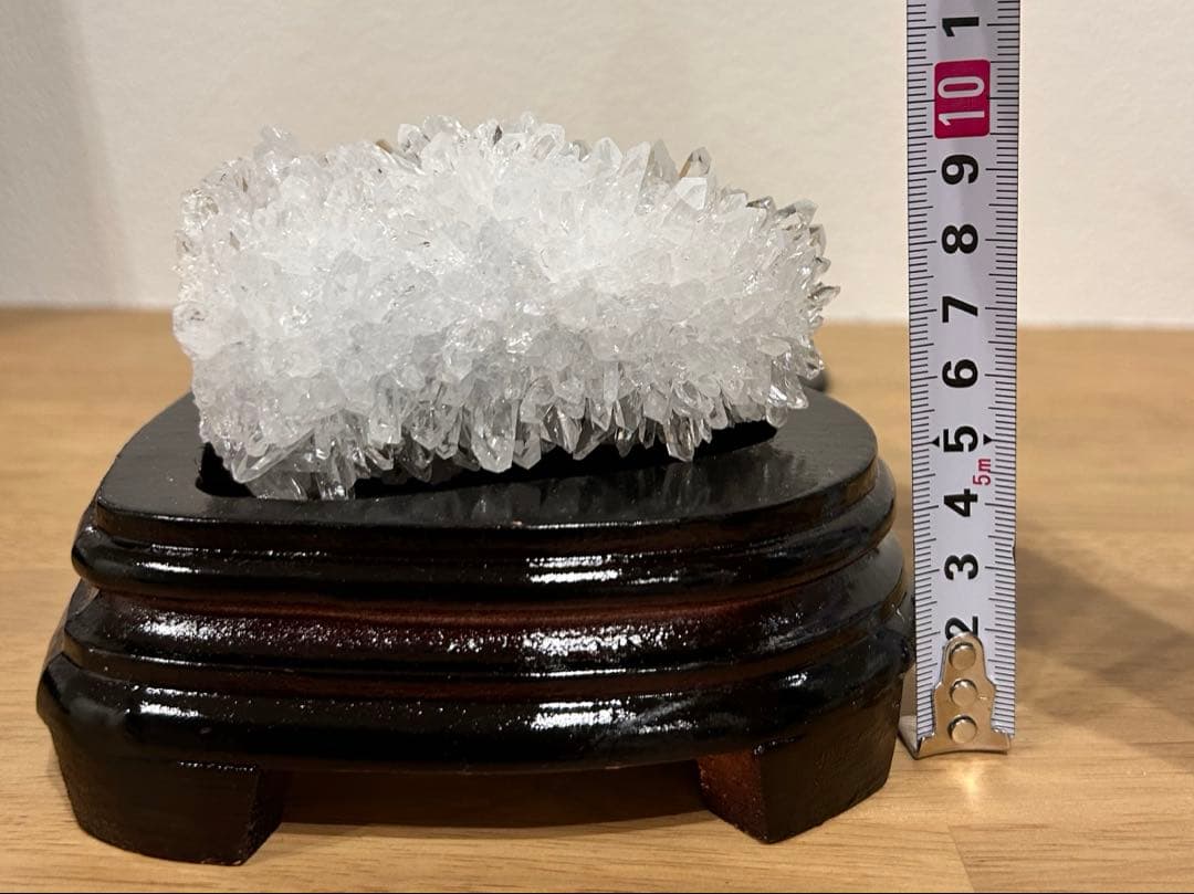 【最終値下げ】高品質✨中国貴州省産　菊花水晶クラスター　木製台座付き