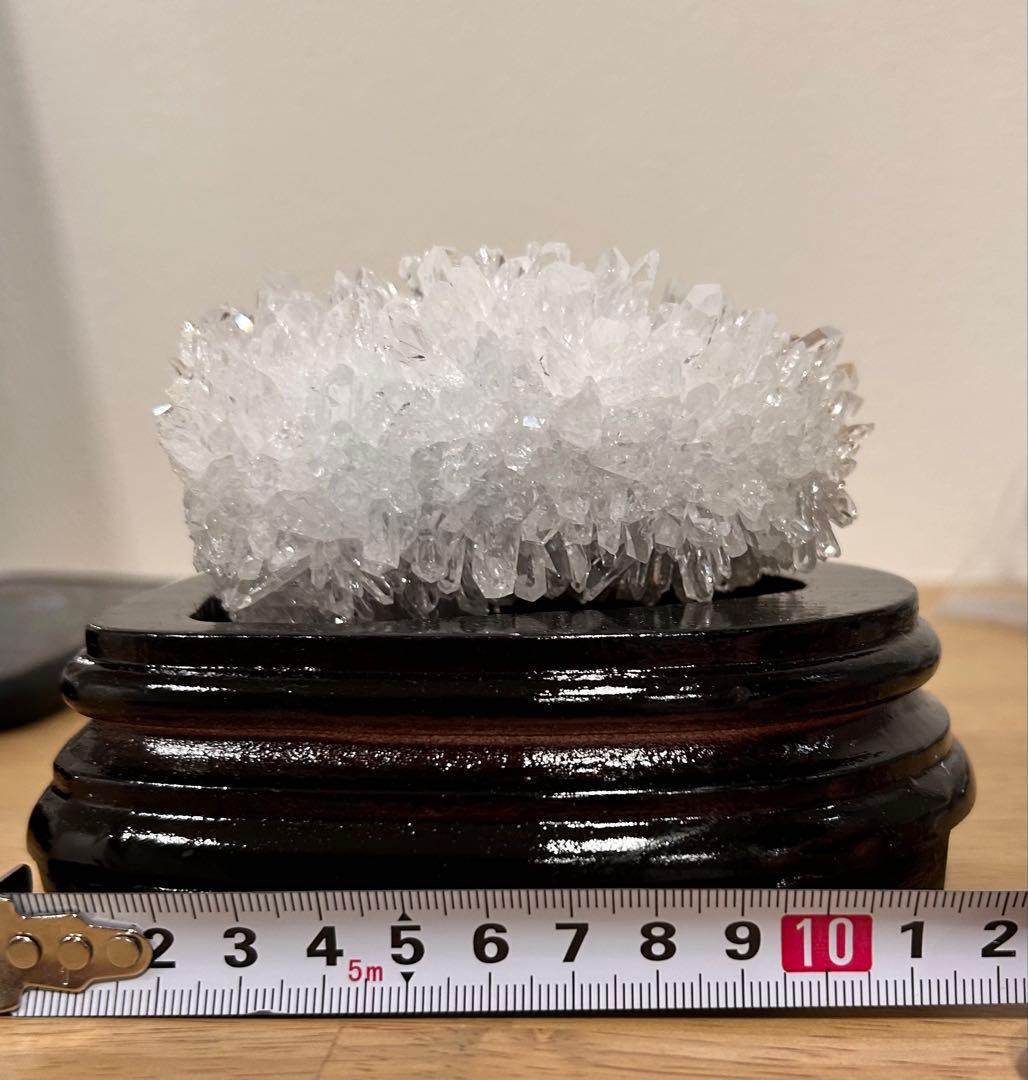 【最終値下げ】高品質✨中国貴州省産　菊花水晶クラスター　木製台座付き