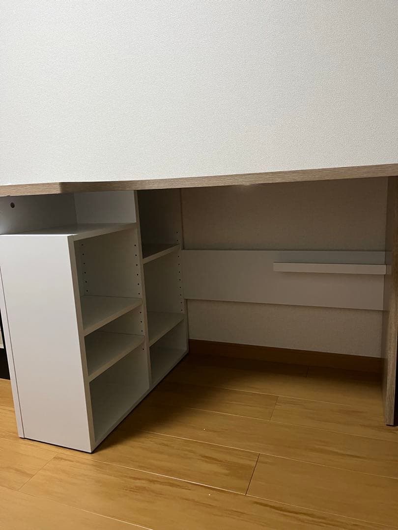 【直接受け渡し限定】LOWYA デスク