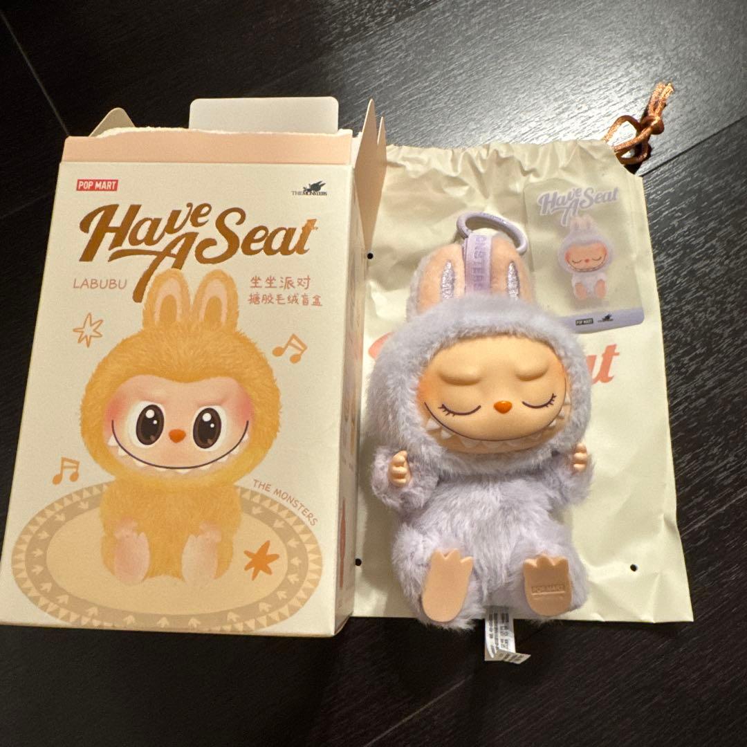 正規品】LABUBU ラブブ ハブアシート ZIZI ポップマート - メルカリ