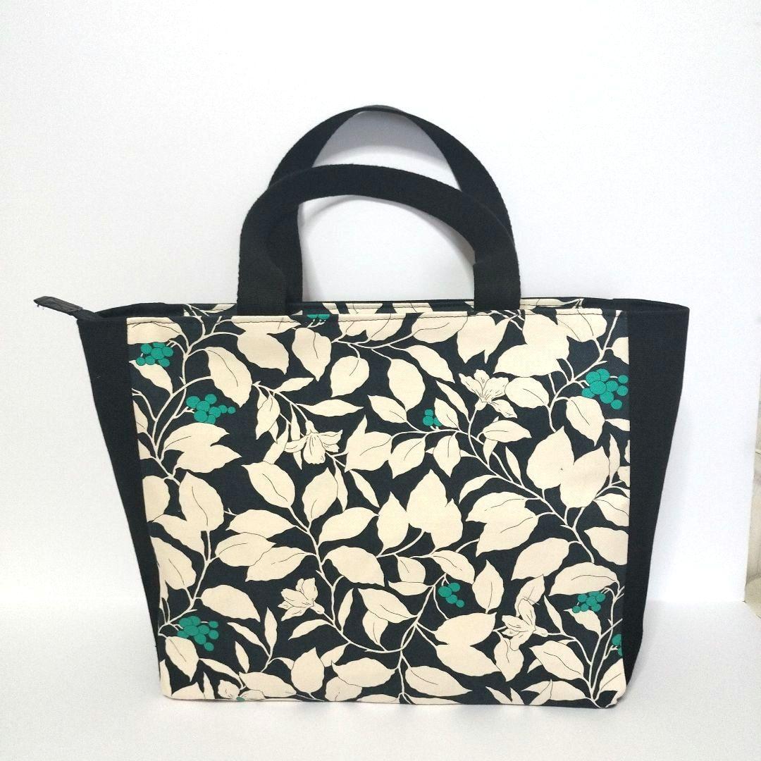 ハンドメイド　トートバッグとポーチのセット5個