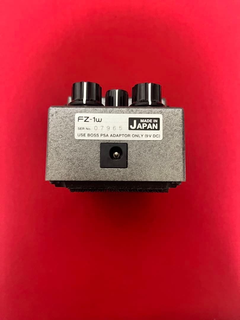 BOSS Fuzz FZ-1W ファズ　エフェクター