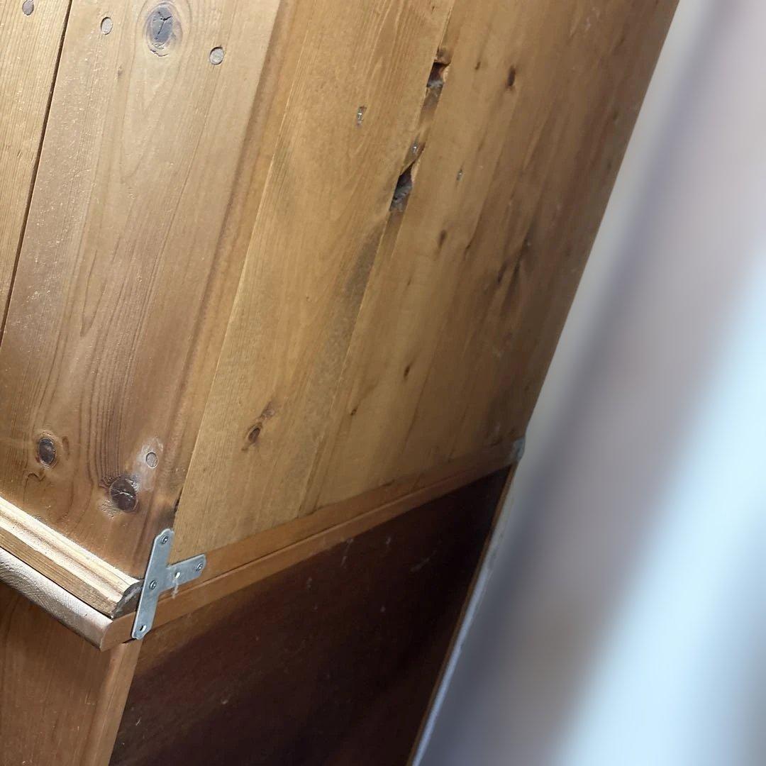 カントリー家具　キャビネット　ハート