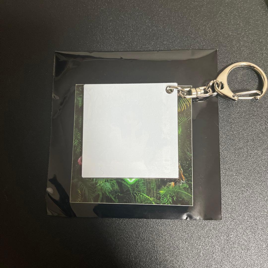 ミレイ milet CD cover key chain シークレット - メルカリ