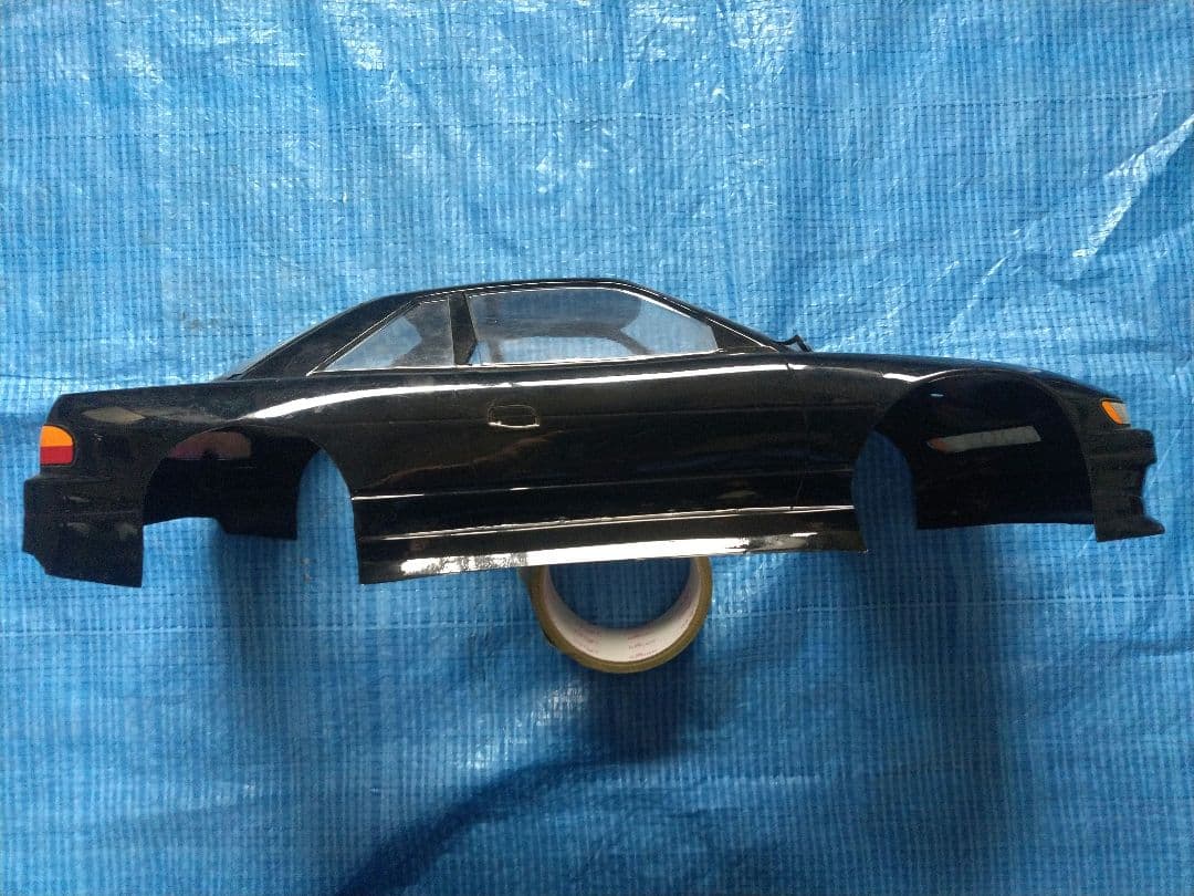 S13　シルビア　ボディのみ　1/10RC　電動ラジコン　穴あり　中古品
