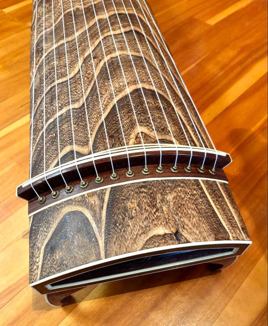 琴 13弦 すだれ彫り 並甲 全長185cm