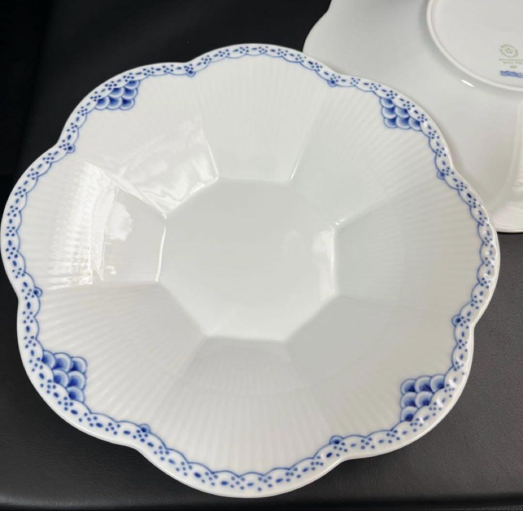 月末限定価格《新品》ロイヤルコペンハーゲン　プリンセス　ペダルボウル 2枚
