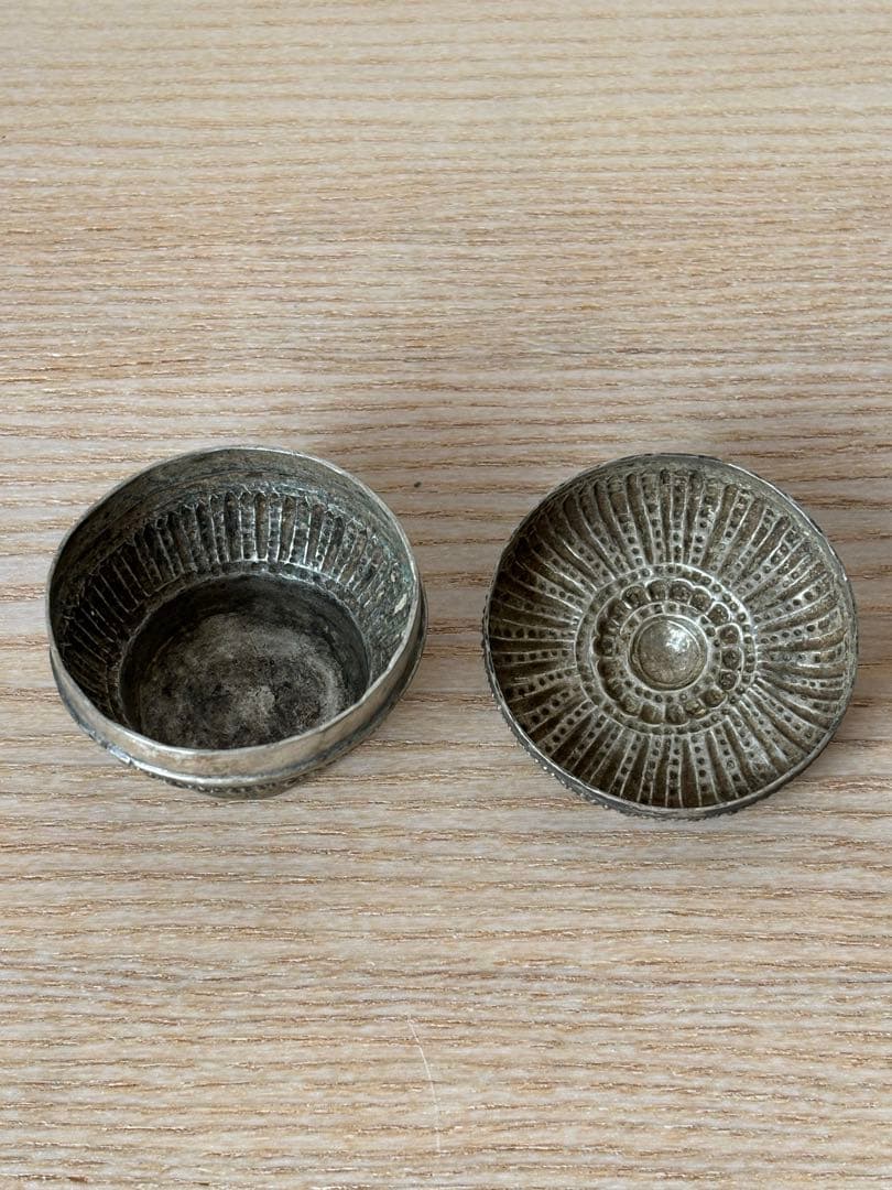 タイ・チェンマイの骨董店で購入した銀製の蓋物 - メルカリ