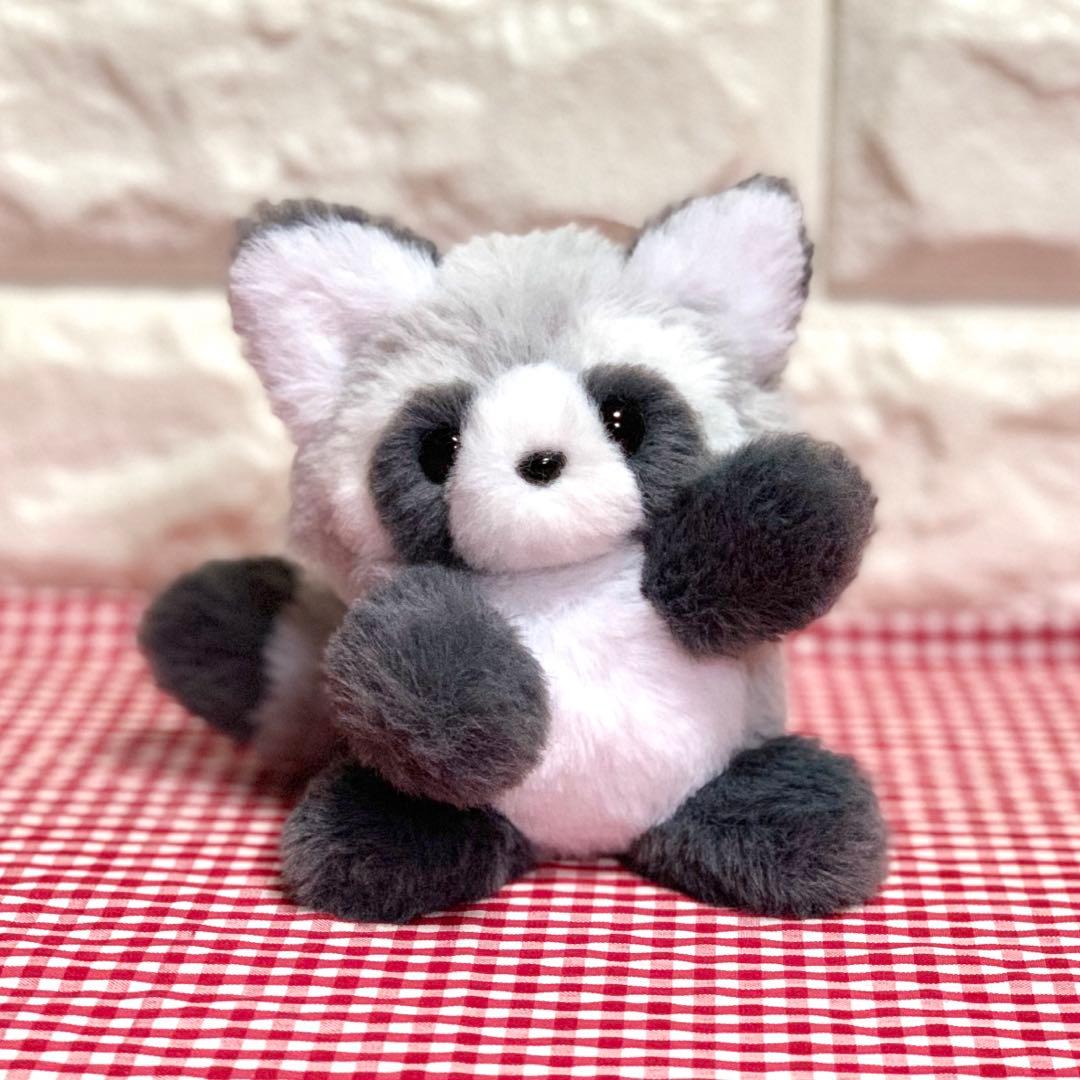 【ちみ様】 アライグマさん たぬきさん 白猫さん 黒猫さん 着ぐるみ ぬい服