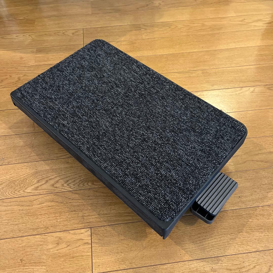 オカムラ pierpo ピエルポ フットレスト MS85YB ブラック - メルカリ