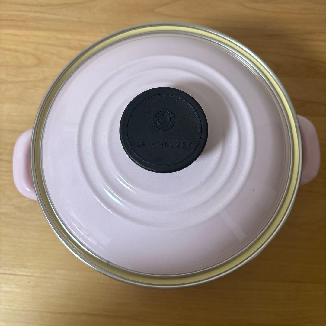 ル・クルーゼ　キャセロール　両手鍋　ピンク　18センチ