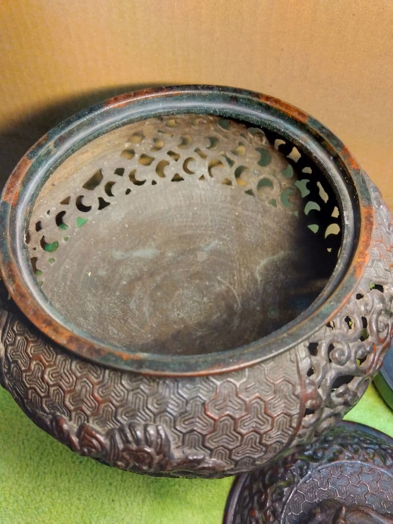 金属工芸　唐獅子　香炉