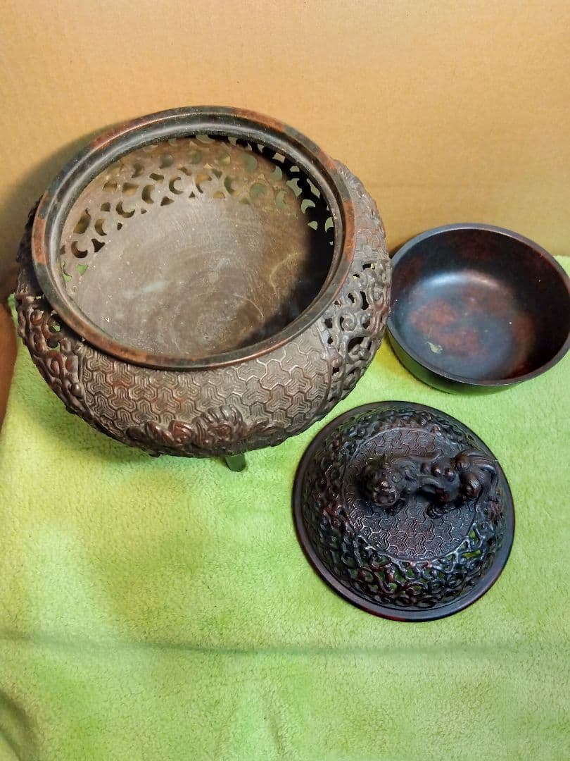 金属工芸　唐獅子　香炉