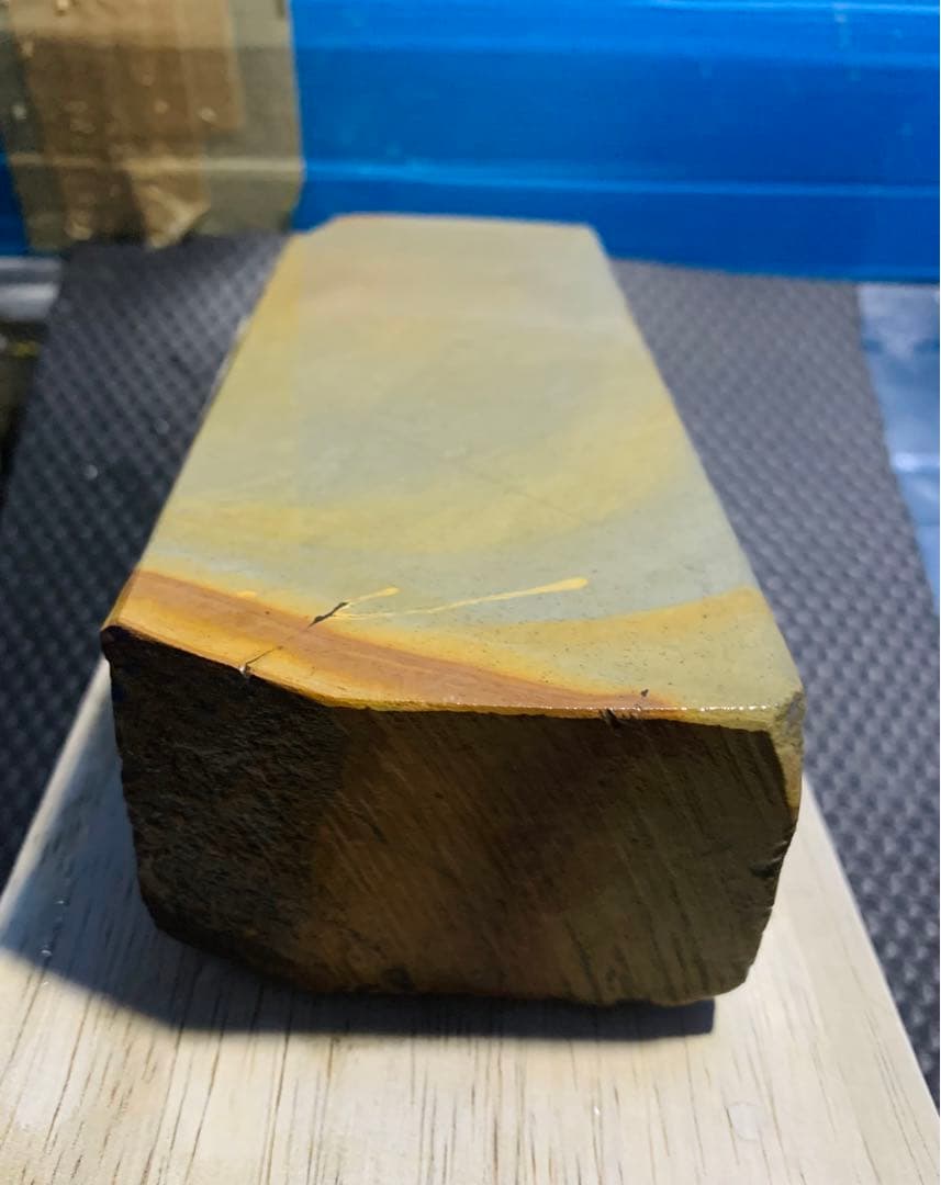 406 天然砥石 正本山 浅黄 梨地 仕上げ砥石