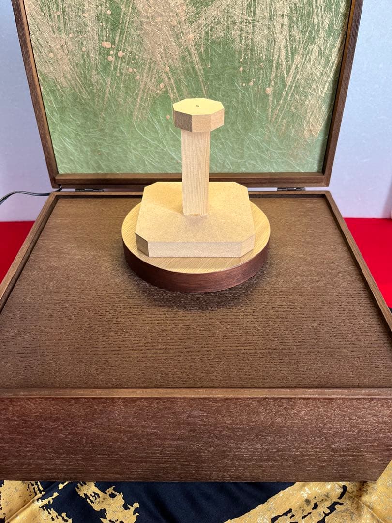 伊達政宗公　収納型飾り台LED屏風　政宗公ハンカチ付