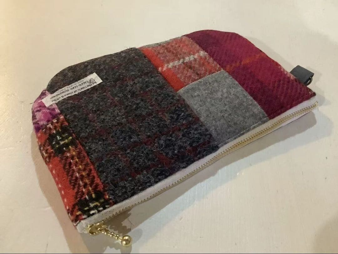 ウールパッチワークケース