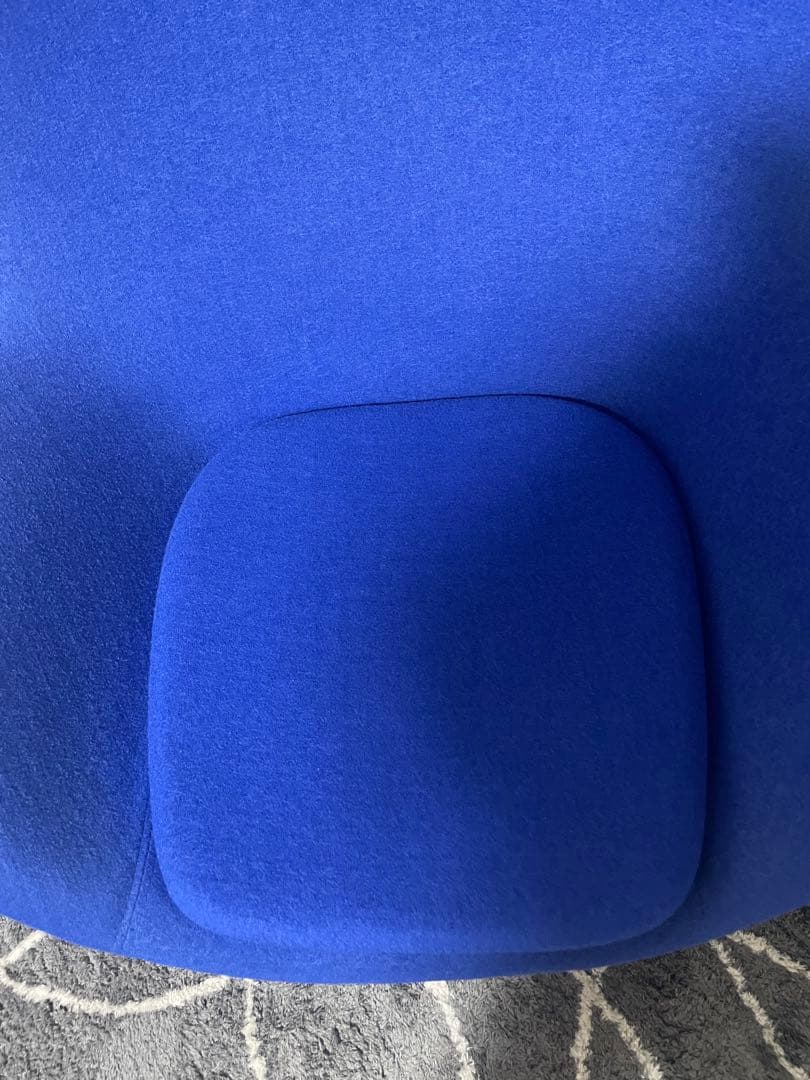 エッグチェア　リプロダクト　ブルー