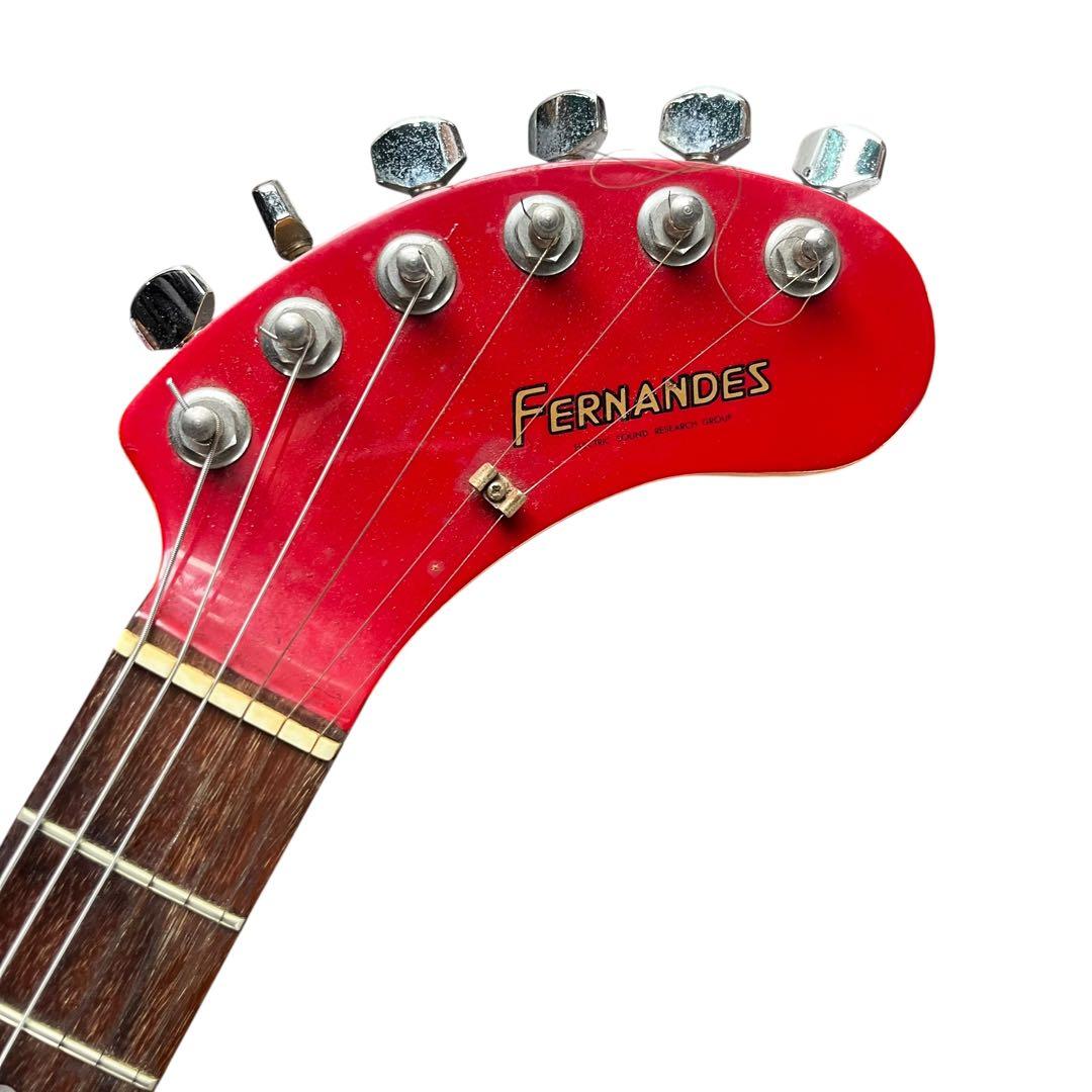 【メ1224-68】FERNANDES エレキギタースピーカー内蔵 レッド 現状