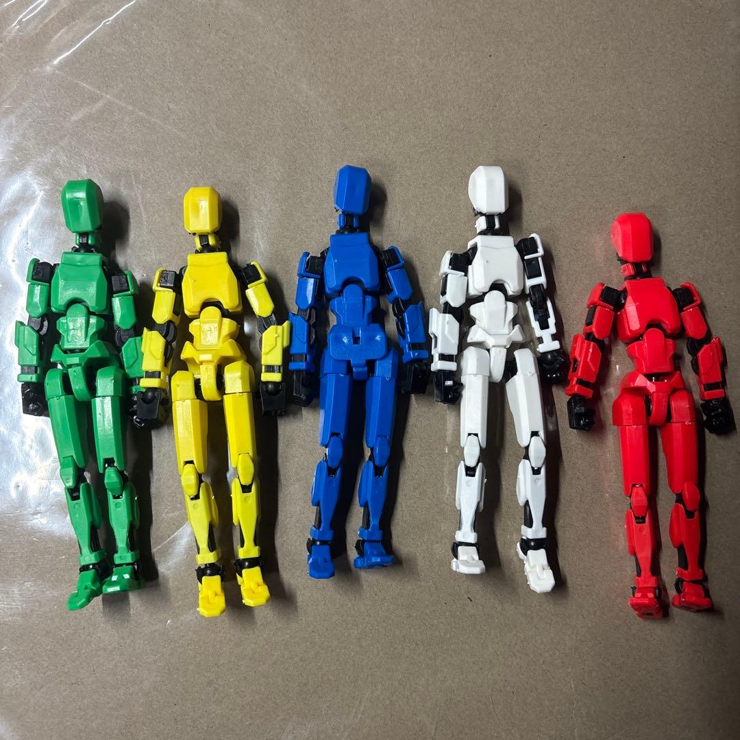 セリア 戦闘フィギュア 5色セット 組み立て済み デッサン 赤 白 青 緑