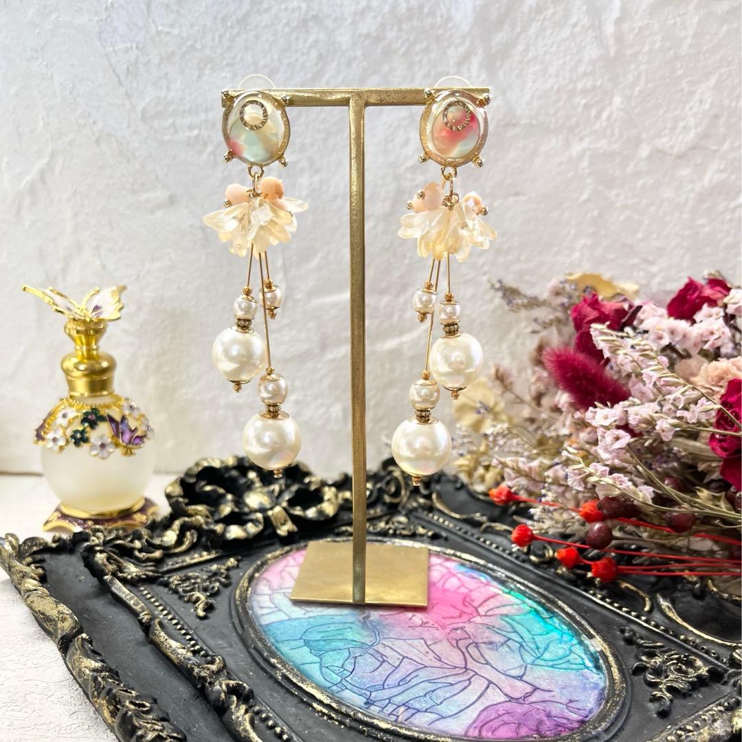 112 フラワー＆ビーズ✖︎パール　ハンドメイド　ピアスorイヤリング