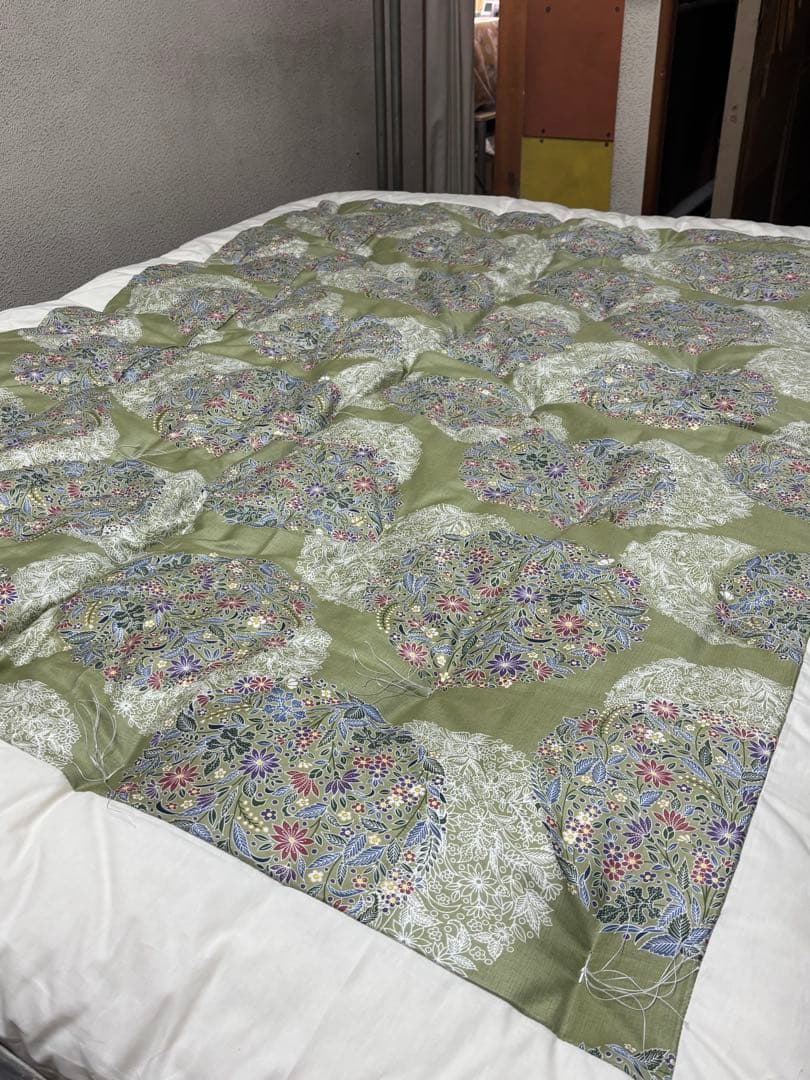 掛け布団　シングル　春秋用軽め