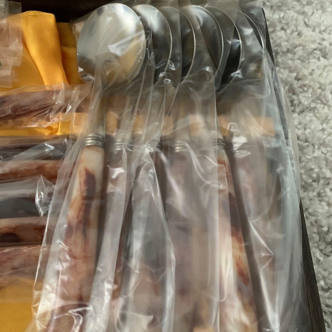 未使用　マーシャン　レトロ　マーブル　カトラリーセット　24本セット