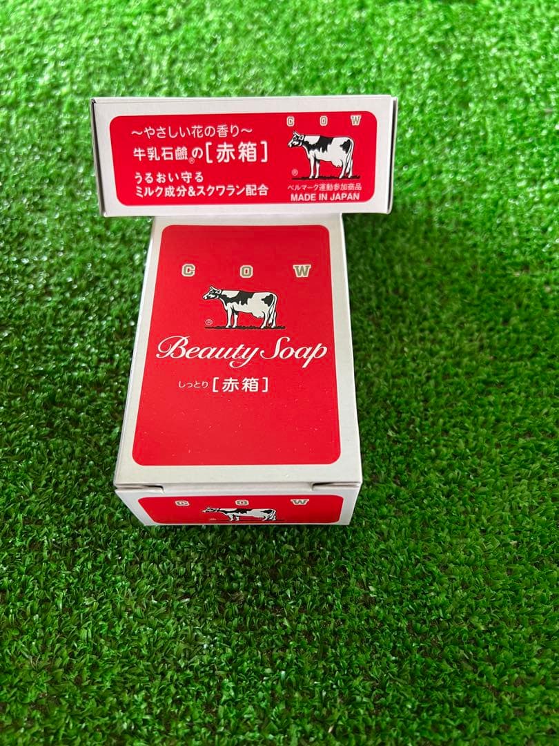 ②牛乳石鹸BEAUTYSOAP化粧石鹸カウブランド赤箱a1一箱100個入100g