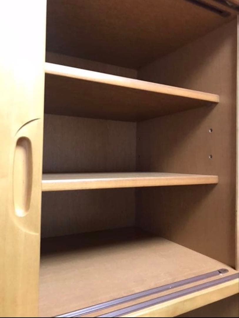 カリモク　木製食器棚