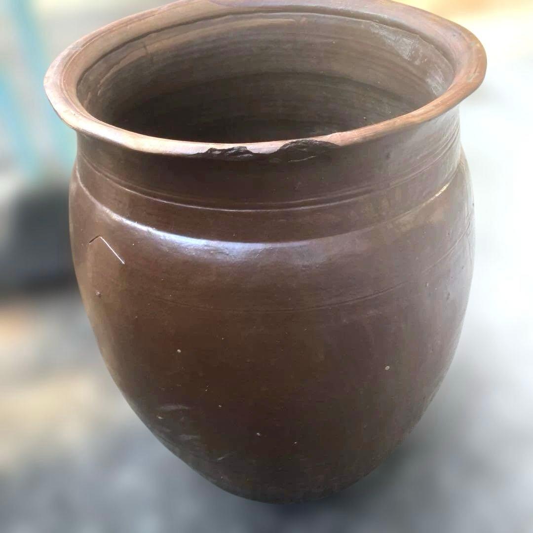 訳あり。大瓶。水瓶 睡蓮鉢。高さ66cm 。口径43cm。 明るい常滑焼風。