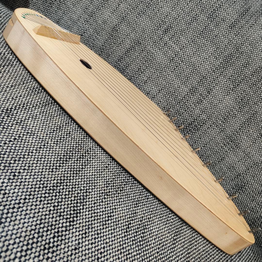 ゲルトナー カンテレ 10弦 W.LOTHAR GARTNER D-7750 - メルカリ