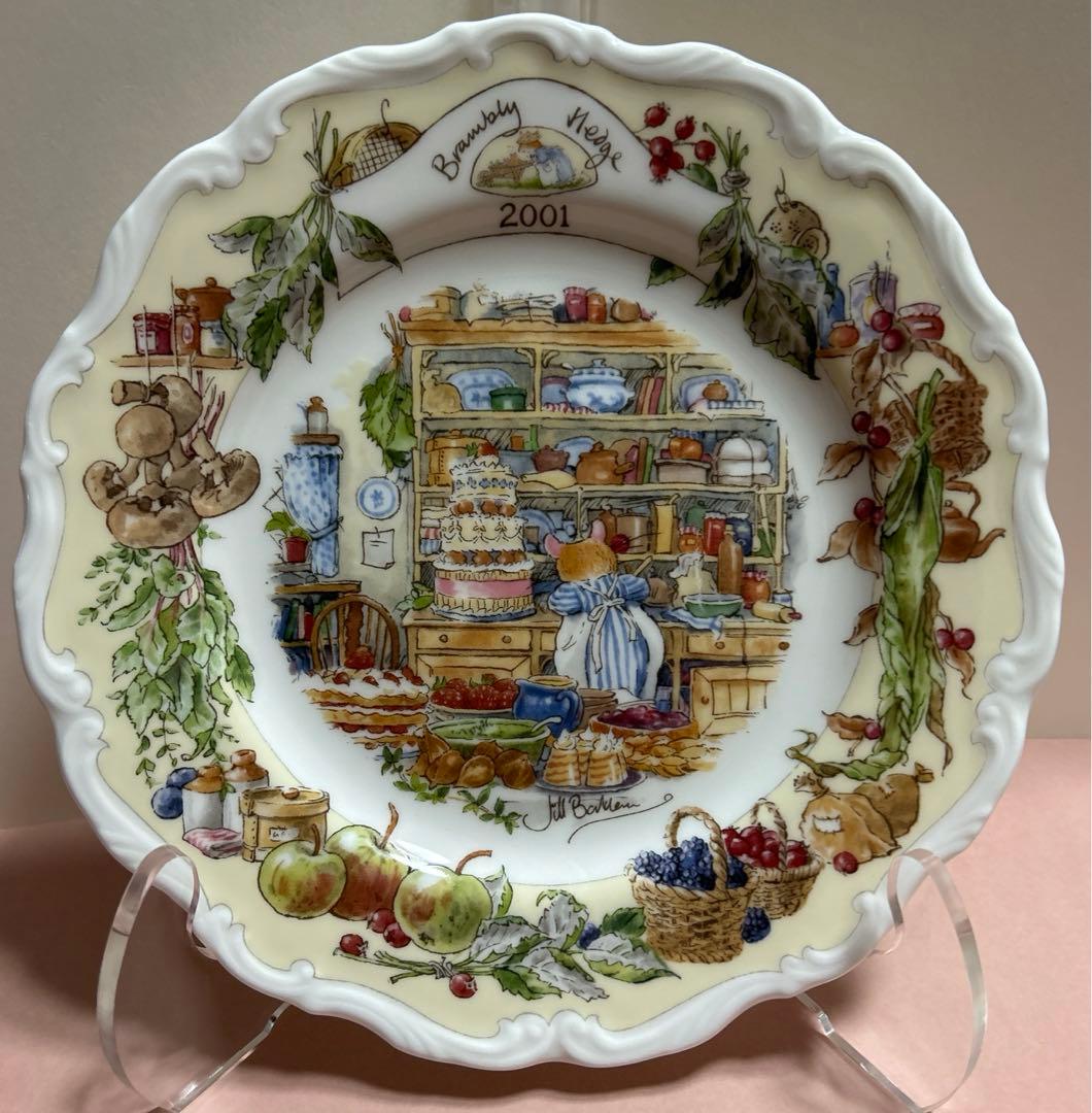 【廃盤品】ブランブリーヘッジ　イヤープレート 2001