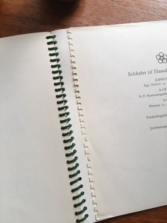 d1:  Fremme フレメ　カレンダー　１９６１年　クロスステッチ　刺繍