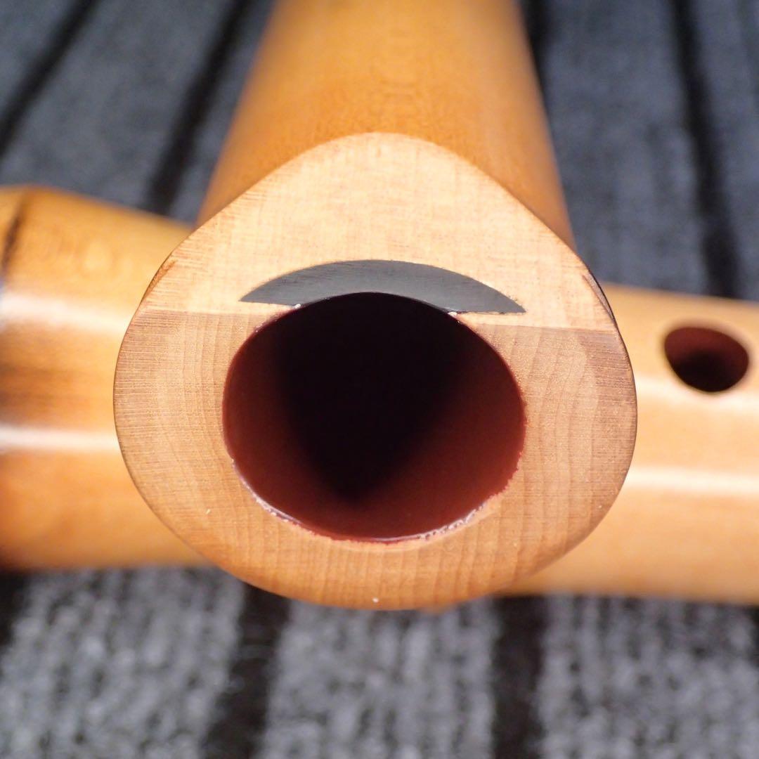 尺八 銘木 (楓)蝴蝶 曲管 1尺９寸(C♯管)