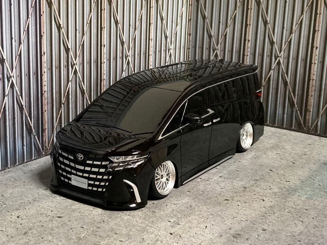 1/24 新型アルファード（カスタム品） - メルカリ