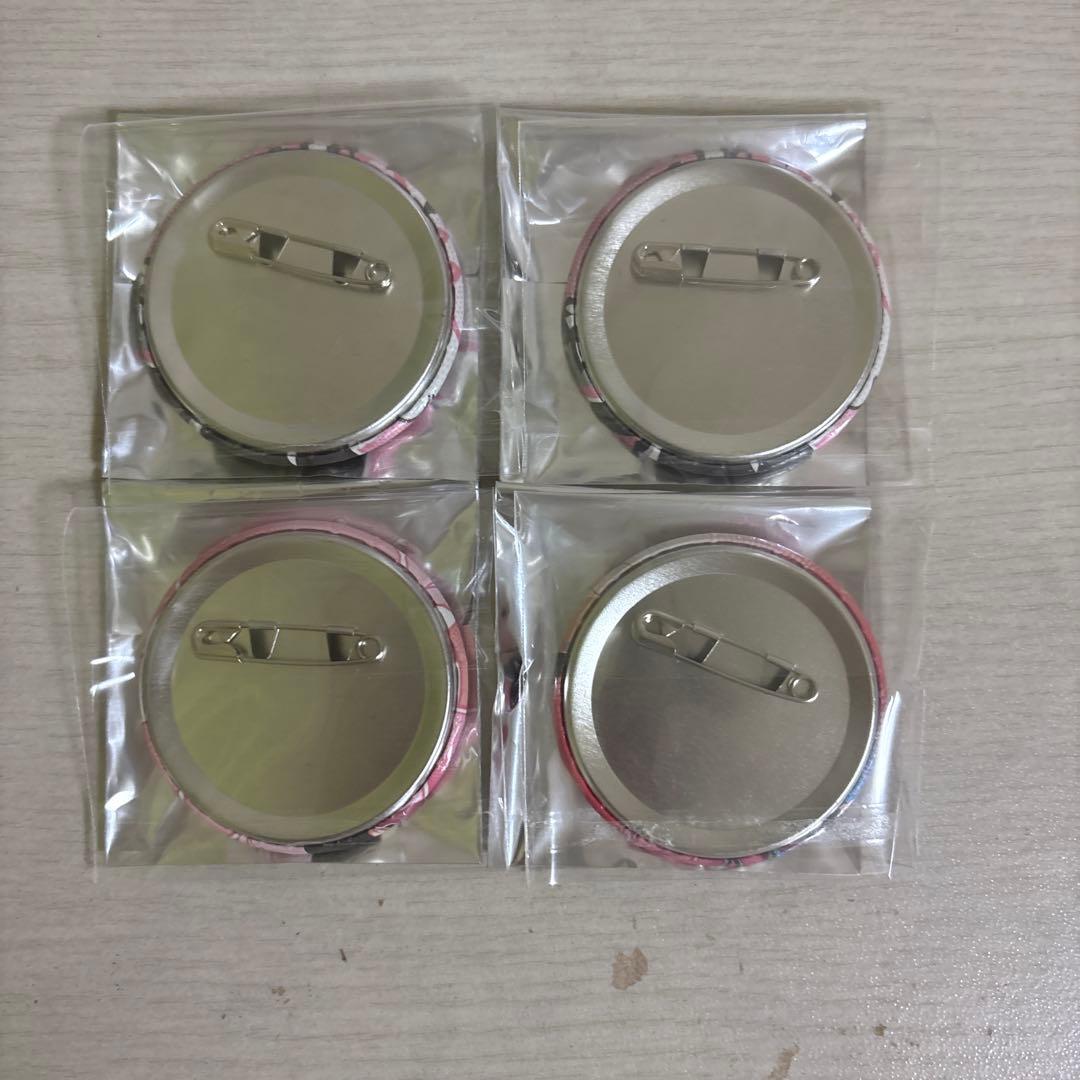 AMPTAK×COLORS 缶バッジ けちゃ すとふぇす - メルカリ