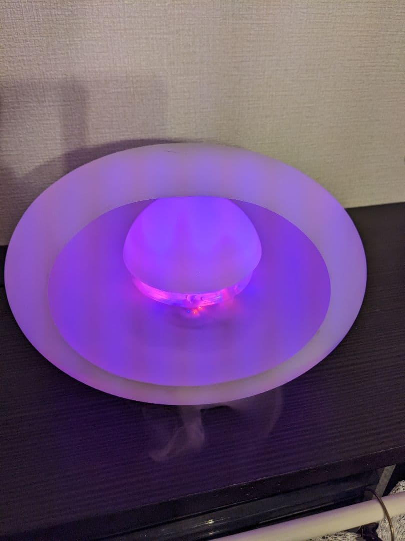 アロマディフューザー LEDライト付き 霧発生装置　加湿器