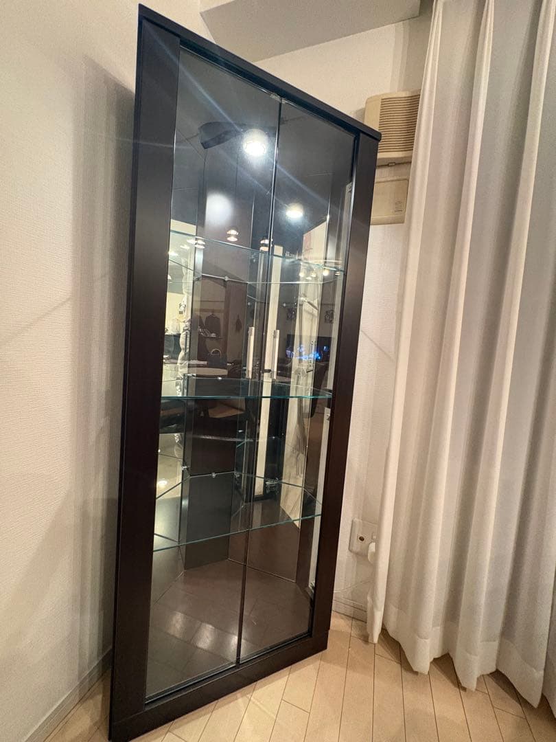 n*k様 ガラス棚　ショーケース棚　4段　照明付き