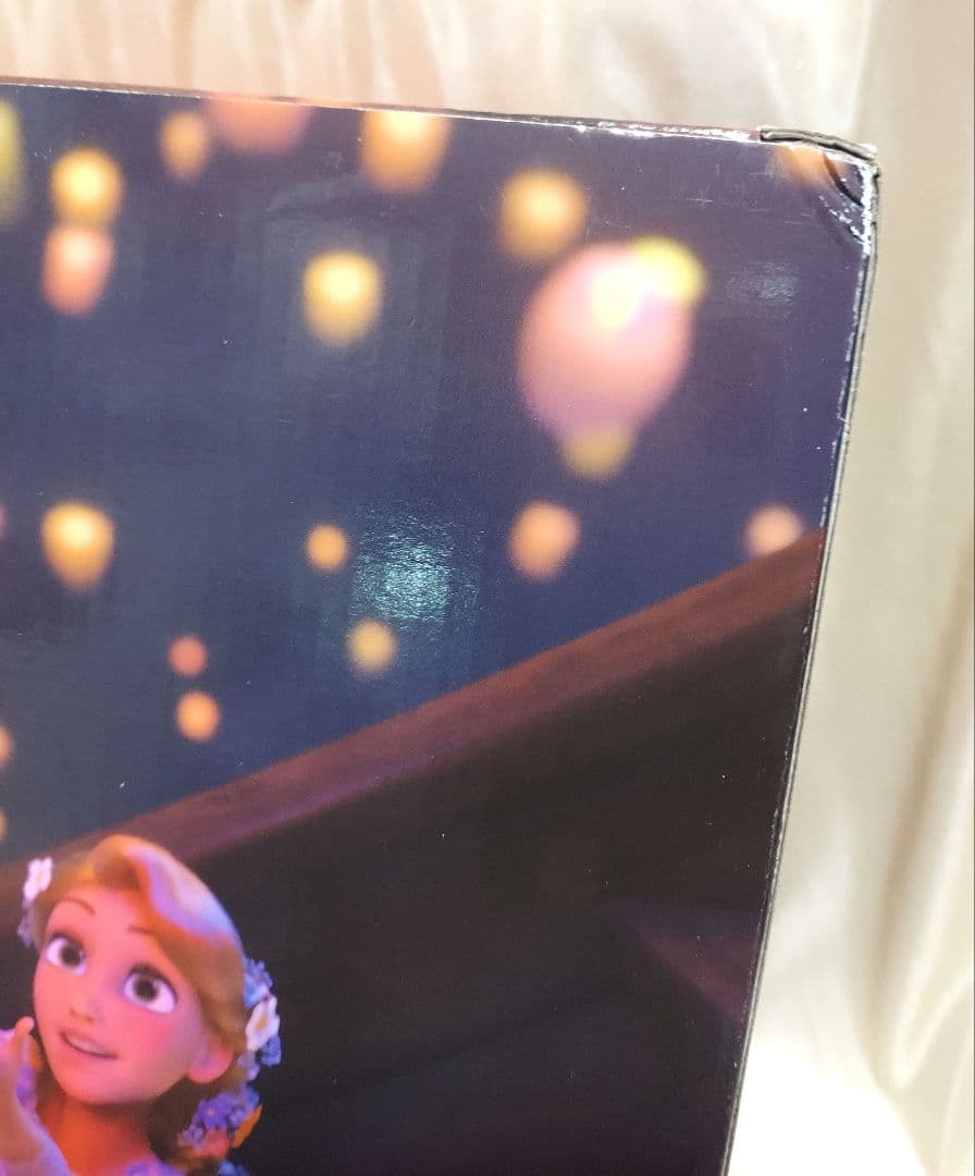 ディズニーストア ラプンツェル フリンライダー パスカル 掛け時計 フィギュア