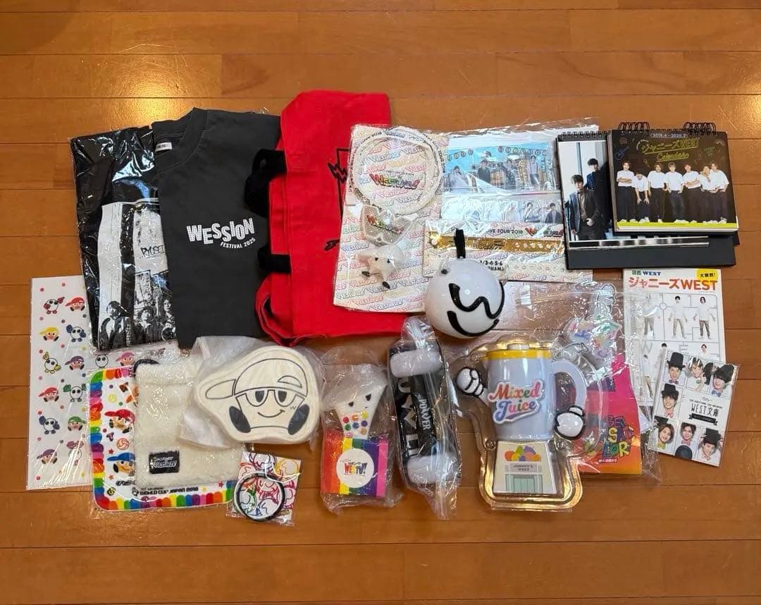 WEST. グッズ まとめ - メルカリ