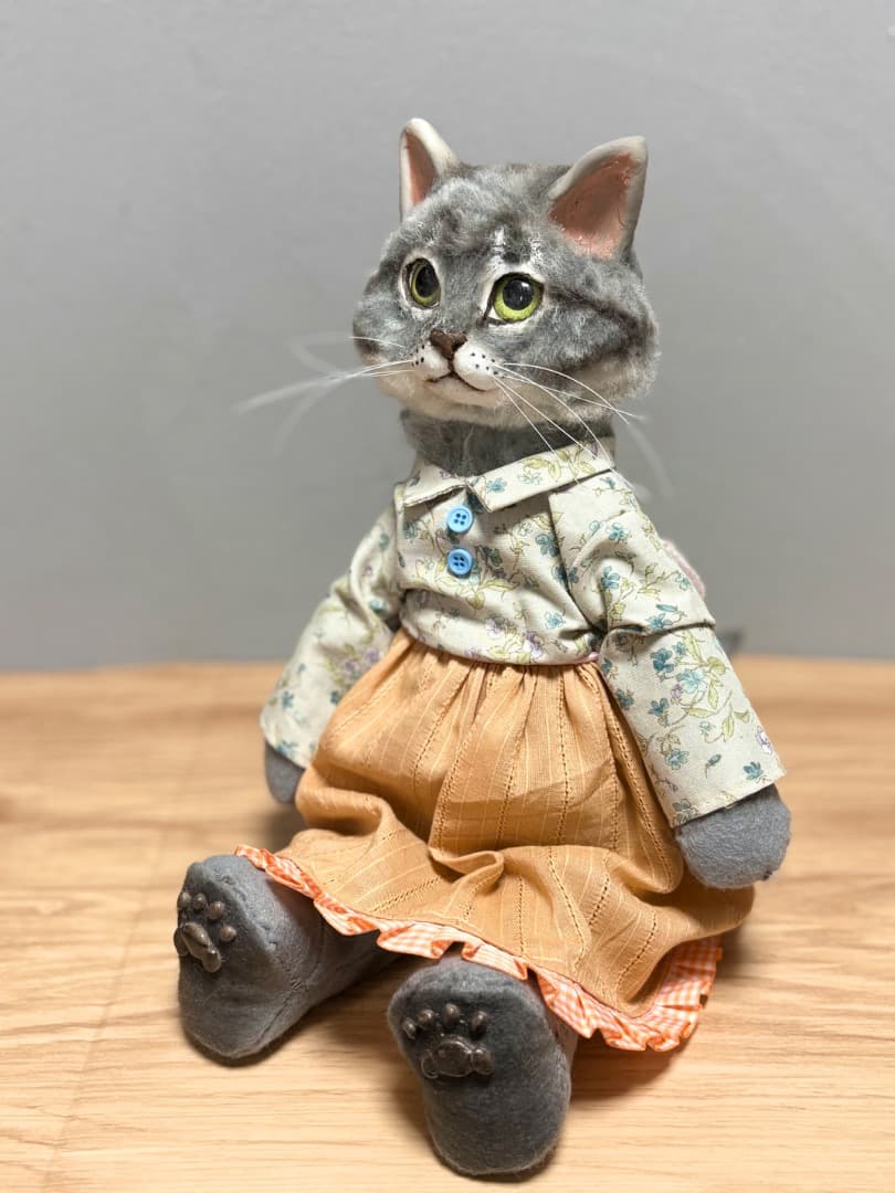 A オレンジスカートサバトラ猫ドール【ハンドメイド】猫　ぬいぐるみ　羊毛フェルト