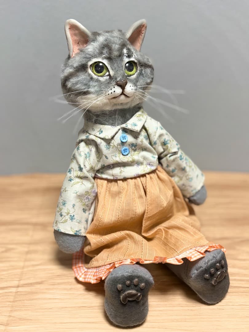 A オレンジスカートサバトラ猫ドール【ハンドメイド】猫　ぬいぐるみ　羊毛フェルト