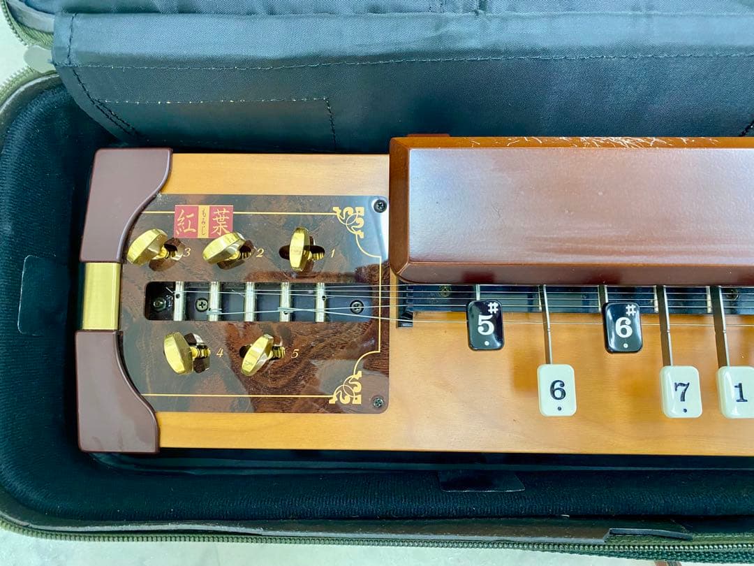 鈴木楽器〝紅葉〟大正琴 ハードケース付